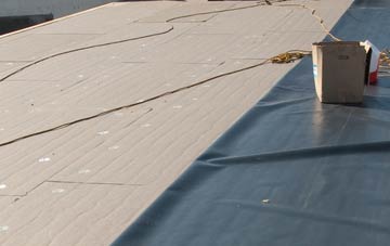 disadvantages of  flat roof insulation